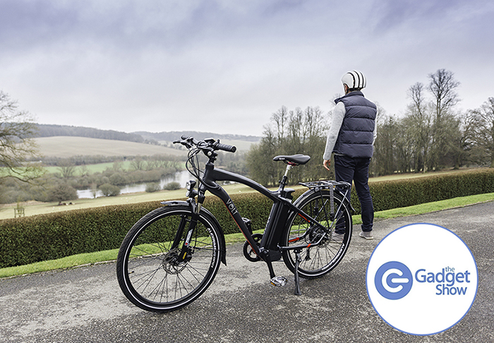 A cyclist admiring the rolling hills with his VOLT Pulse e-bike